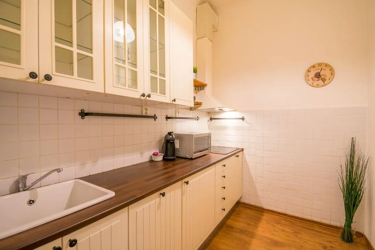 Chest Design Apartments Prag 0*,