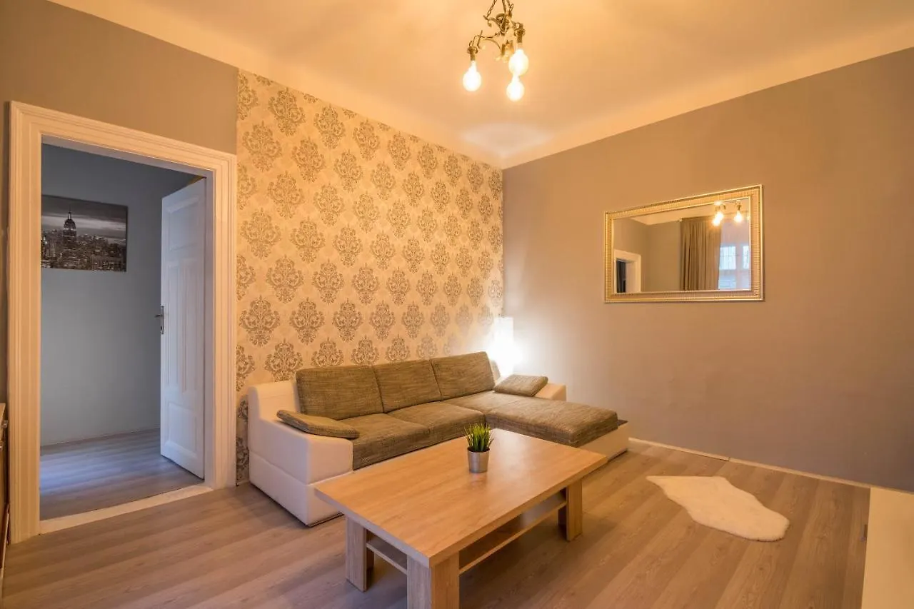 Chest Design Apartments Prag Tschechische Republik